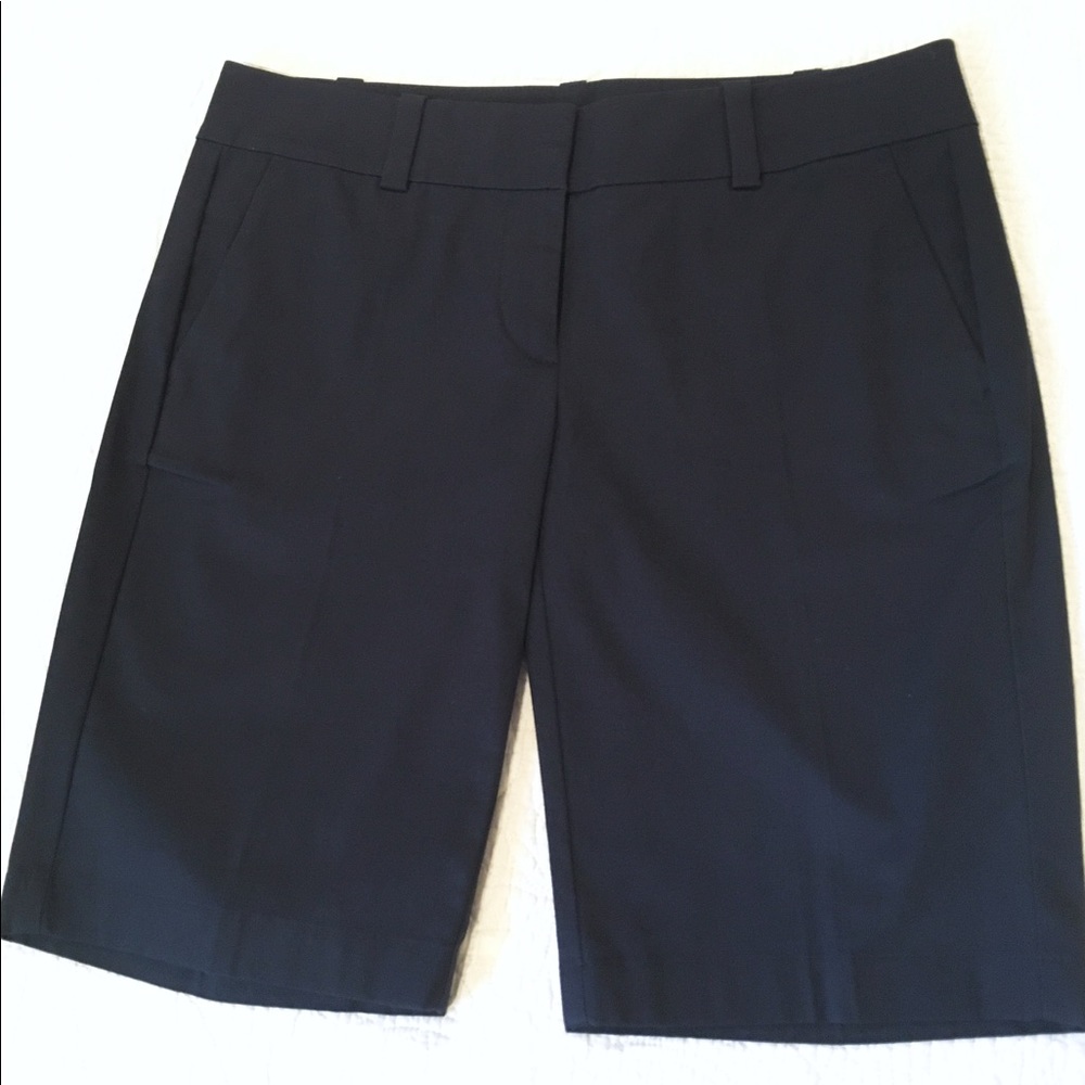 NWOT Ann Taylor Boardwalk Shorts Sz 4